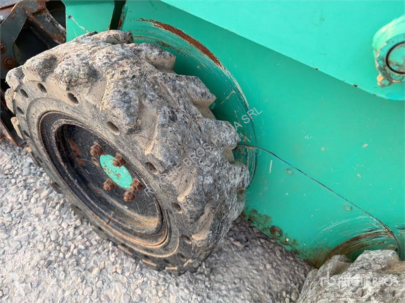 Pala cargadora IHI 2026 Skid Steer Loader