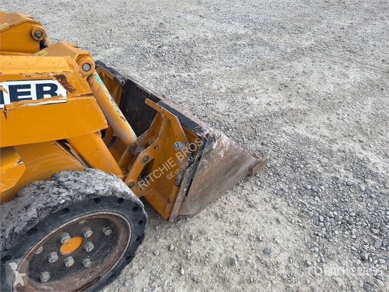 Pala cargadora  Kato- Imer AS 12 Skid Steer Loader
