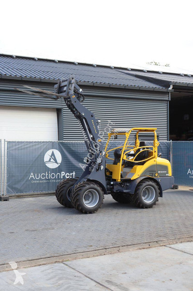Chargeuse Eurotrac 850/W13F