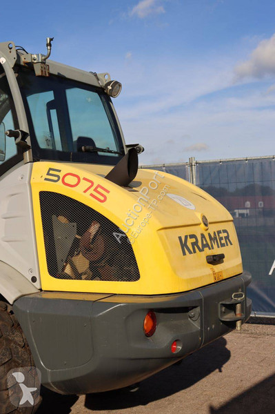 Kramer 353 loader