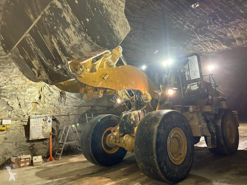 Shovel Caterpillar  980M