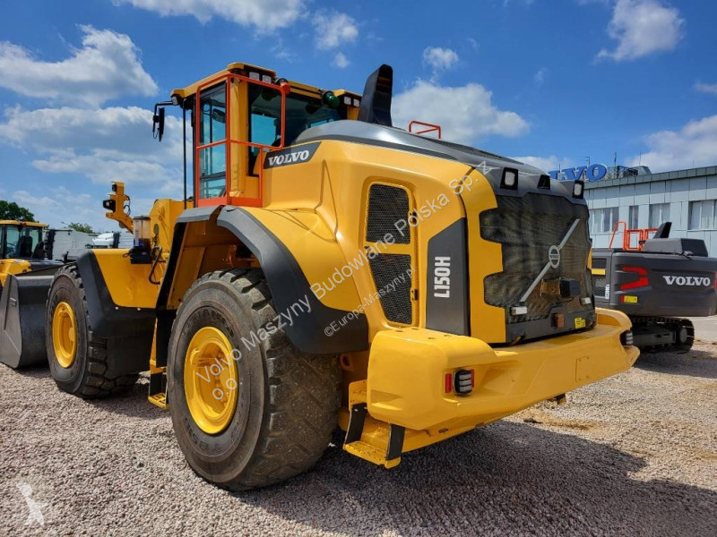 Nakladač Volvo L150H