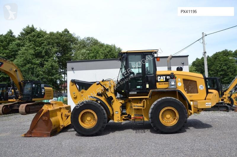Shovel Caterpillar 938 M