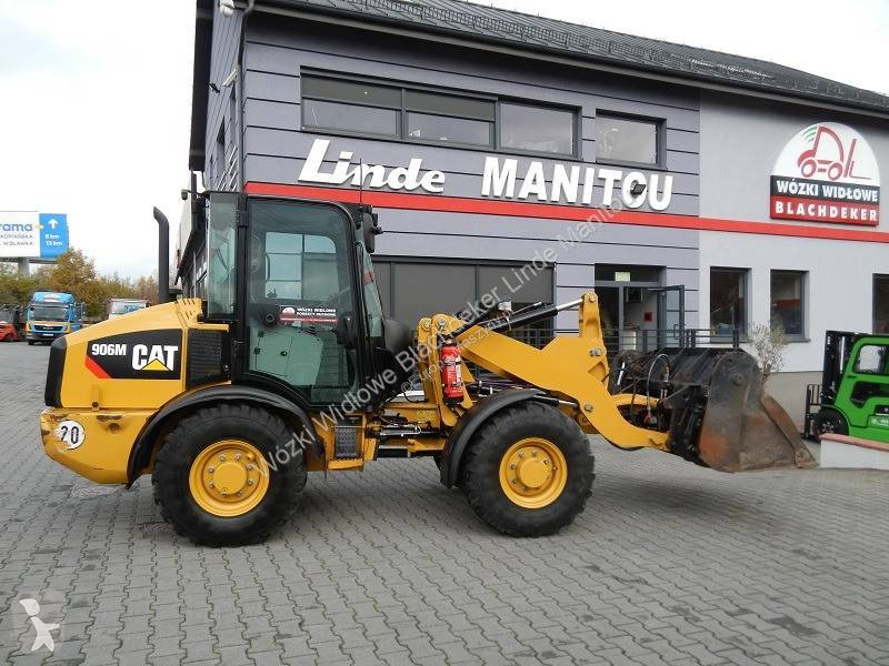 Shovel Caterpillar ( CAT ) 906M