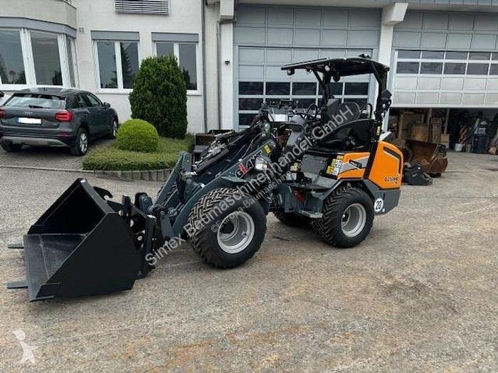Shovel Giant G2700 X-TRA HD Y