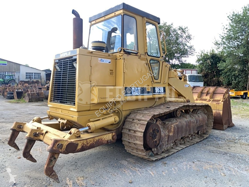 Pá carregadora Caterpillar 963b
