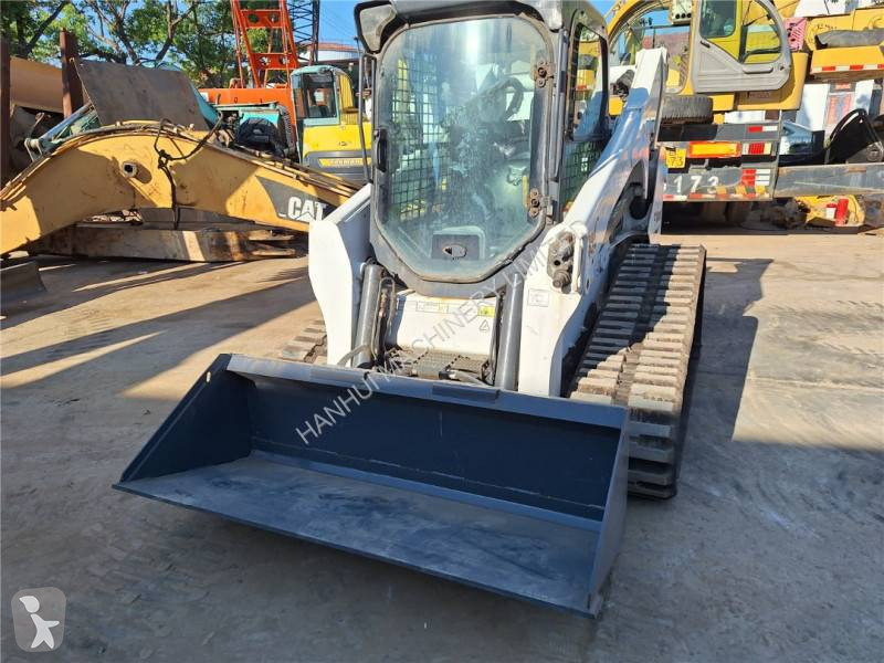 Shovel Bobcat T770
