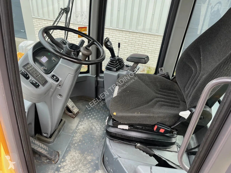Nakladač Volvo G wheelloader, 2016 year, Fresh...