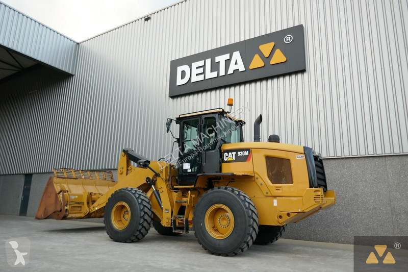 Pala Caterpillar M