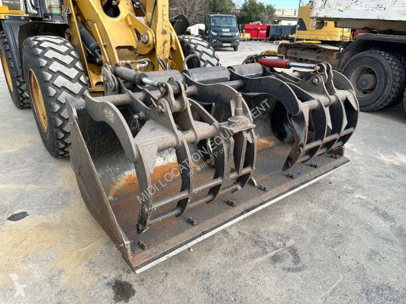 Shovel Caterpillar 914-14