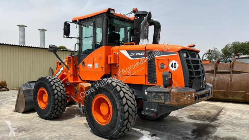Pala cargadora Doosan 200-5