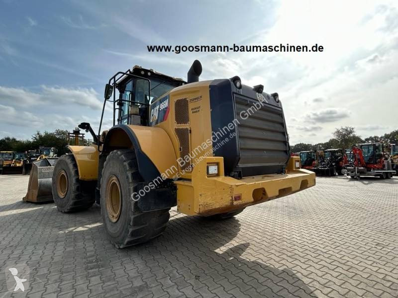 Shovel Caterpillar 966 M