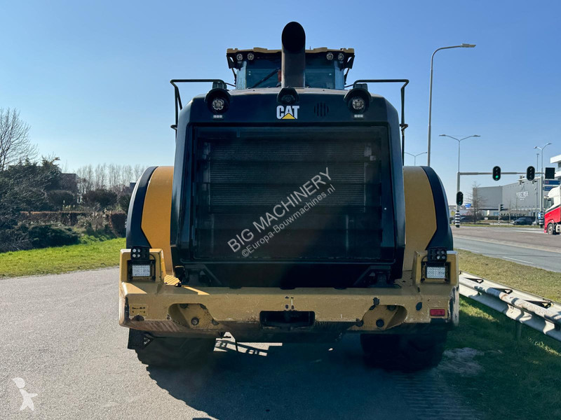 Shovel Caterpillar 980M