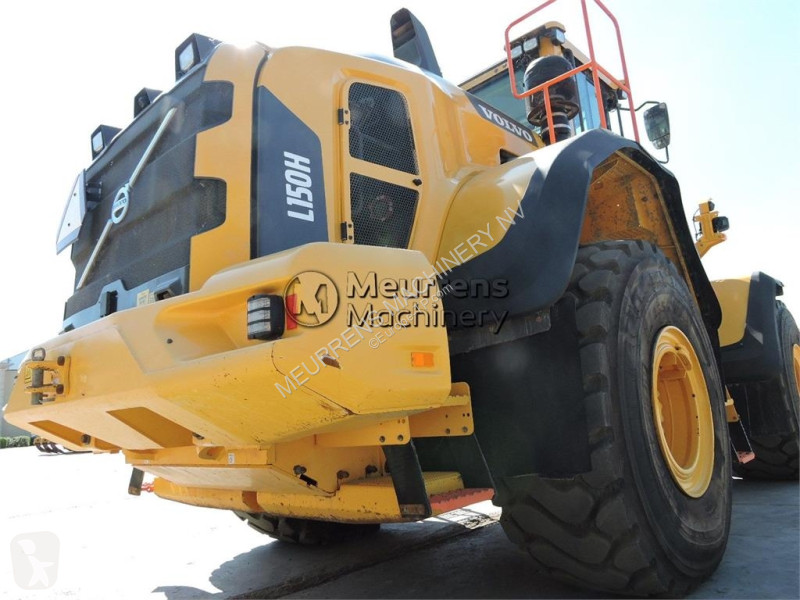 Nakladač Volvo L150H