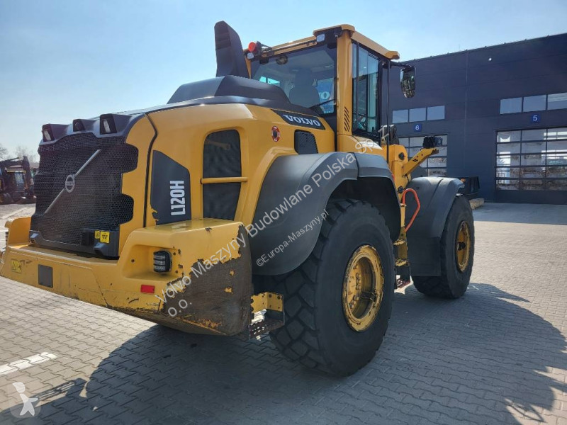 Nakladač Volvo H