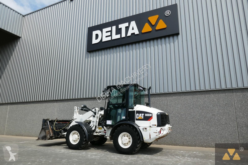 Shovel Caterpillar M
