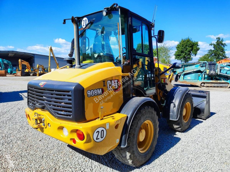 Shovel Caterpillar M