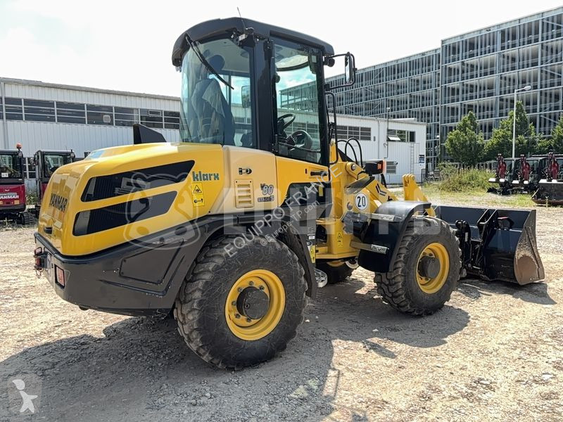 Shovel Yanmar V80