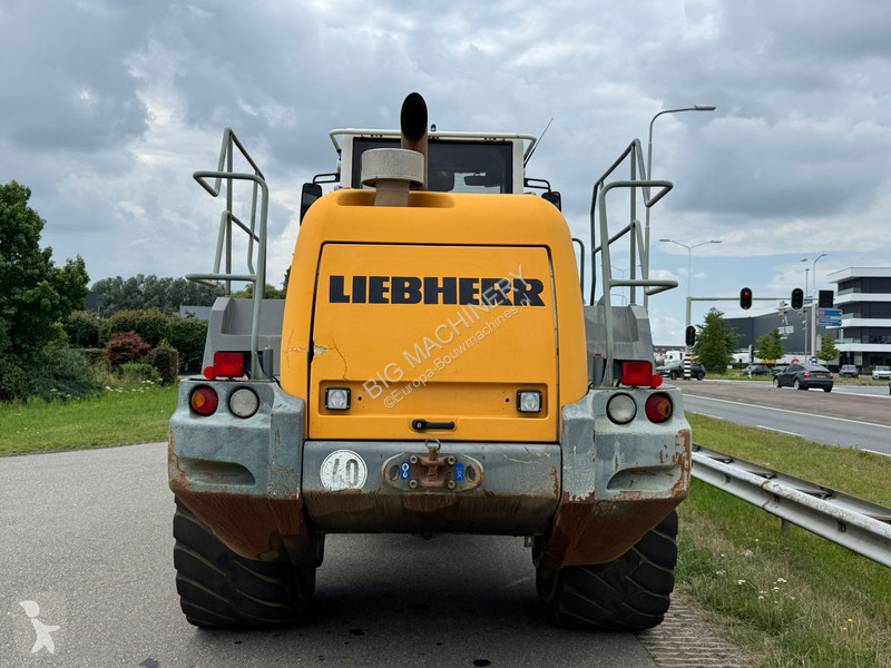 Shovel Liebherr 2plus2