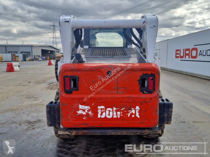 Shovel Bobcat S740
