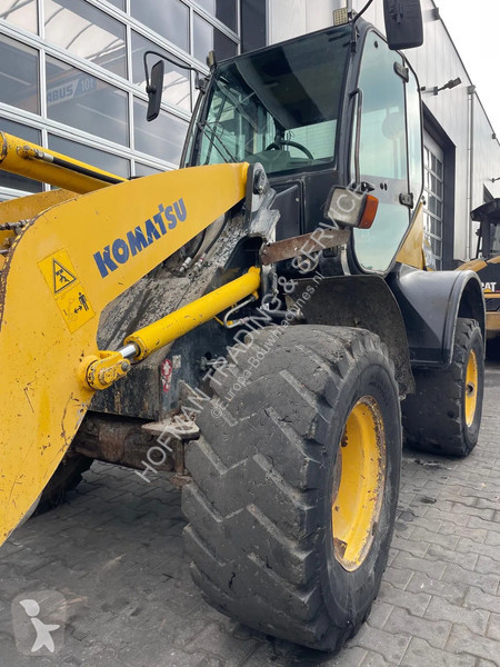 Shovel Komatsu WA100