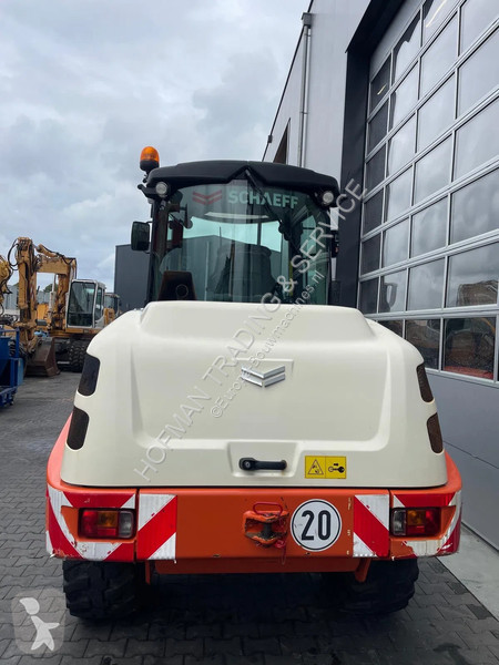 Pala cargadora Schaeff TL100