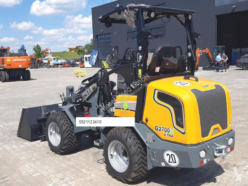 Pala cargadora Giant G2700E X-Tra