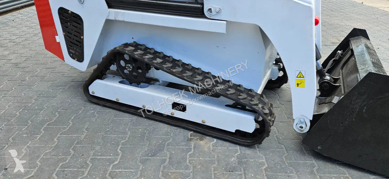 Shovel  Skidster loader JC 25