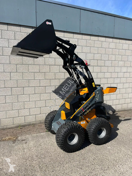 Pala Giant GS 800 G Benzine skid schranklader