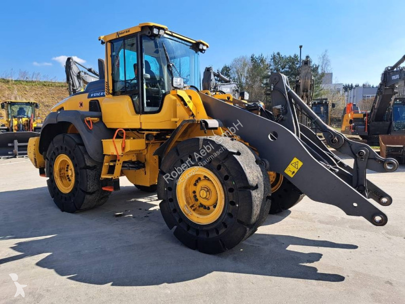 Incarcator Volvo L 110 H
