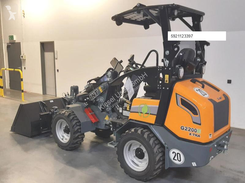 Pala cargadora Giant G2200E X-Tra