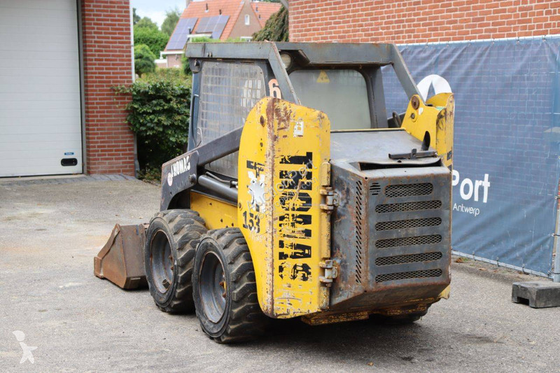 Shovel Thomas 153