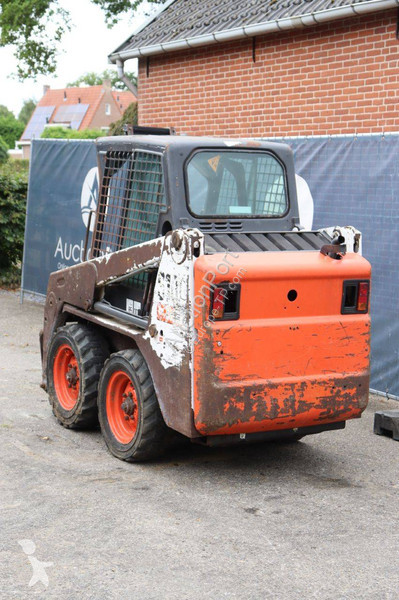 Shovel Bobcat
