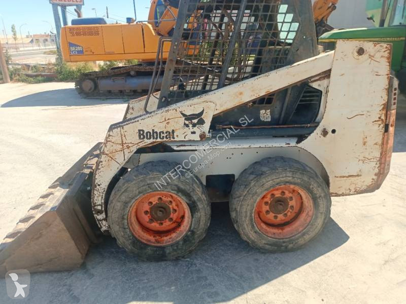 Pala cargadora Bobcat 753