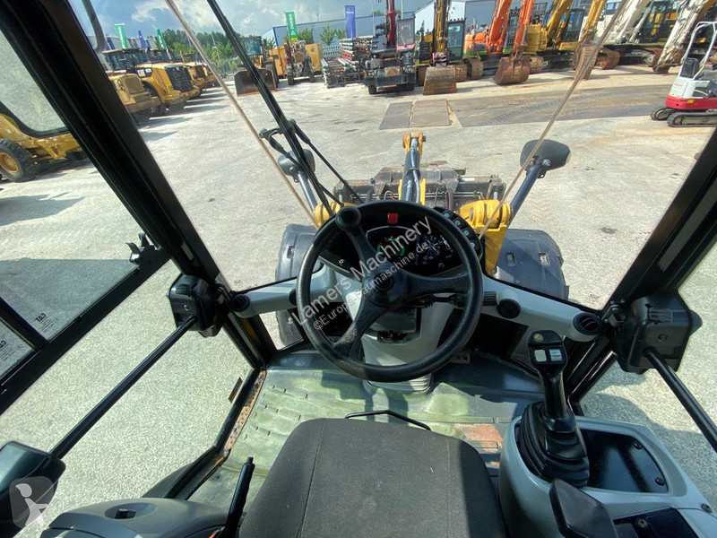 Shovel Caterpillar H2 NVT