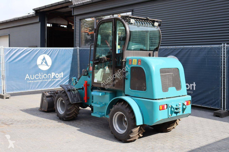 Pala cargadora Machpro MP80