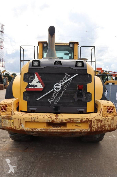 Shovel Volvo