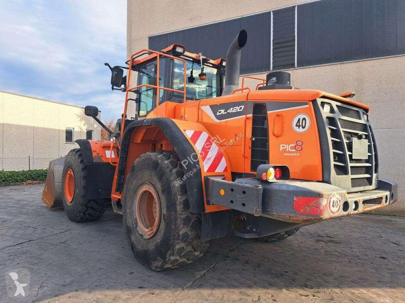 Nakladač Doosan 5