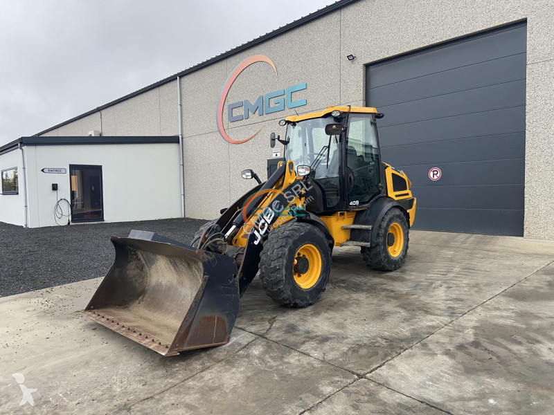 Фронтальный погрузчик JCB AG T4