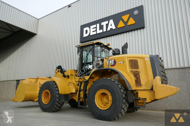 Nakladač Caterpillar 972M