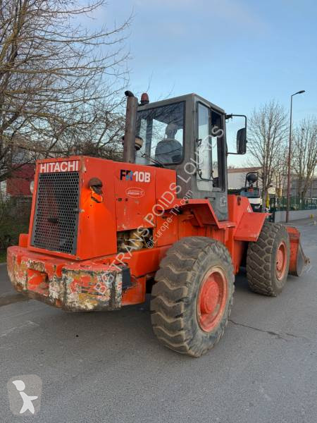 Nakladač Hitachi FR 10 B