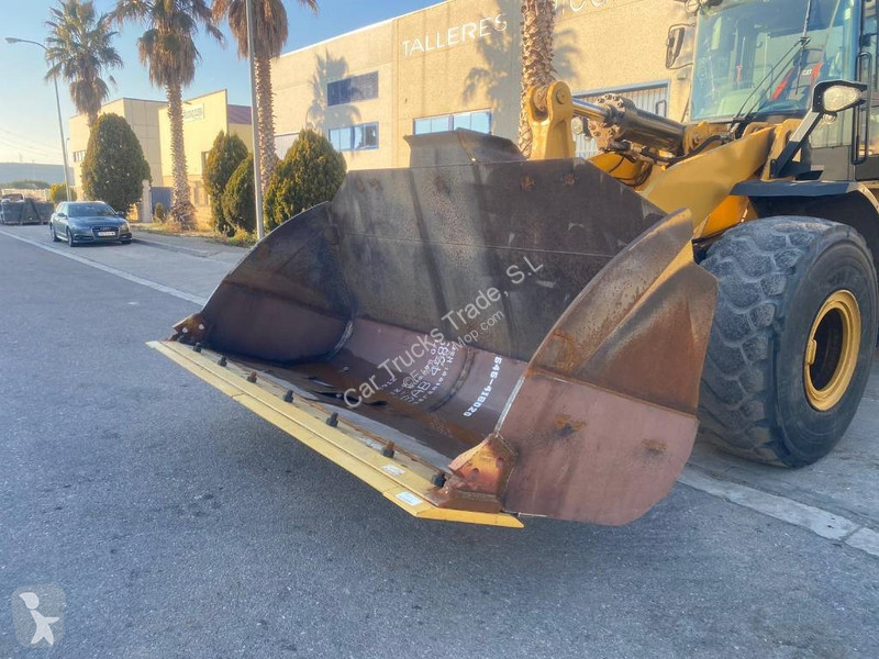 مُحمّلة Caterpillar 972 M