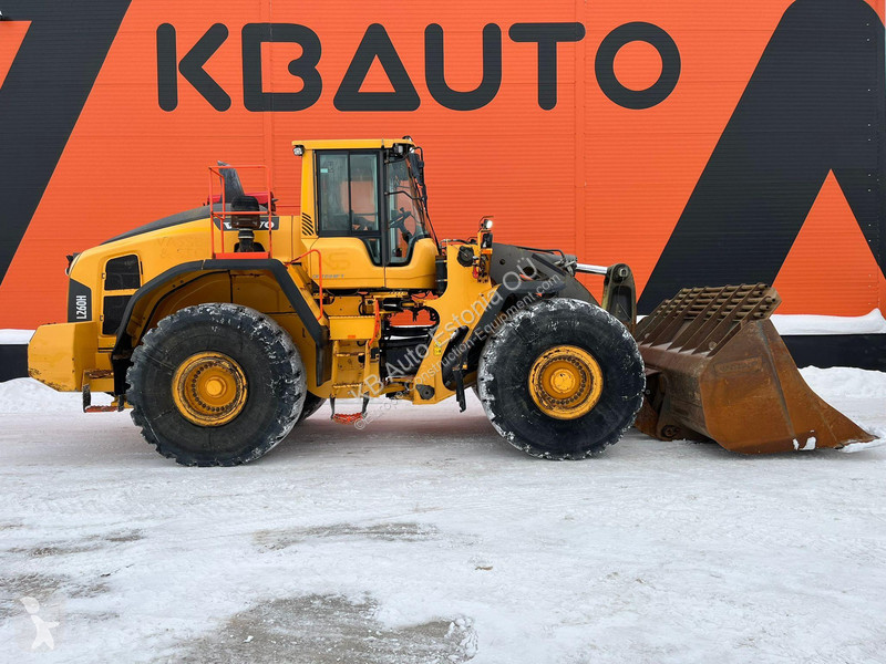 Фронтальный погрузчик Volvo L 260 H CENTRAL...