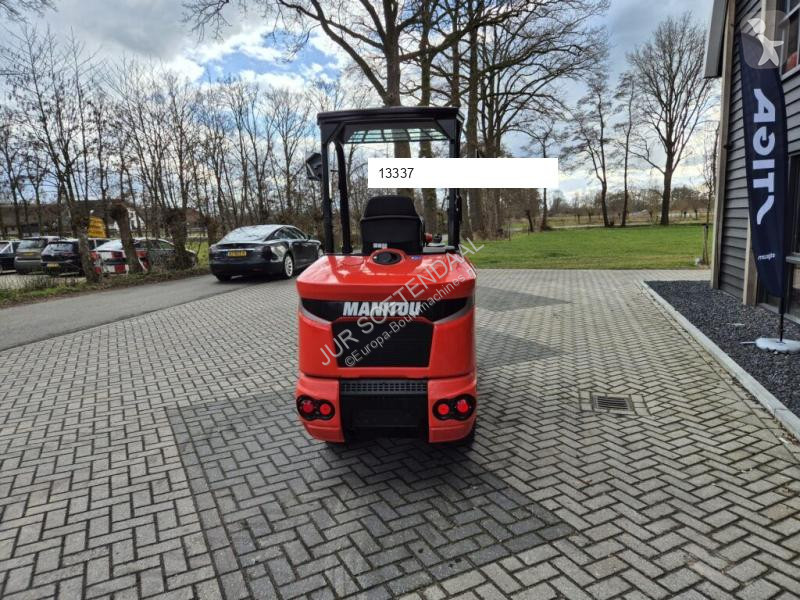 Pá carregadora Manitou MLA 3-25H
