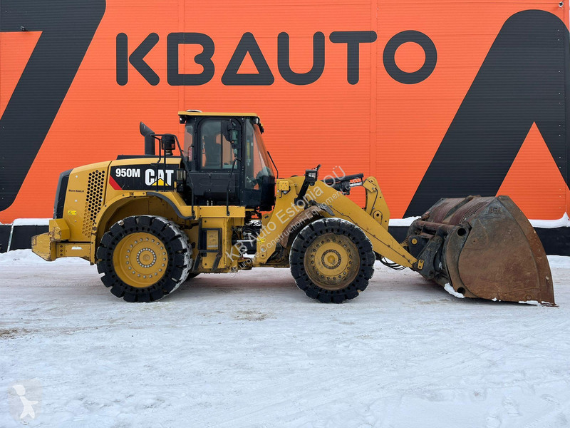 Фронтальный погрузчик Caterpillar M AC / CENTRL...
