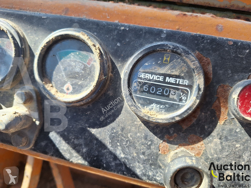 مُحمّلة Komatsu 1
