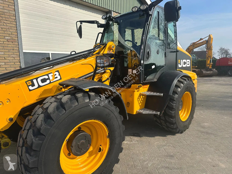 Chargeuse JCB s agri