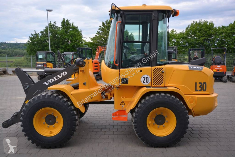 Nakladač Volvo H
