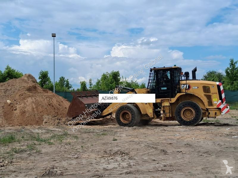 Nakladač Caterpillar 950M