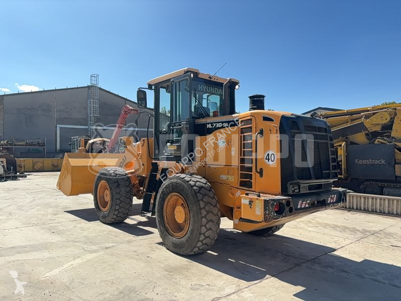 Chargeuse Hyundai HL730-9A